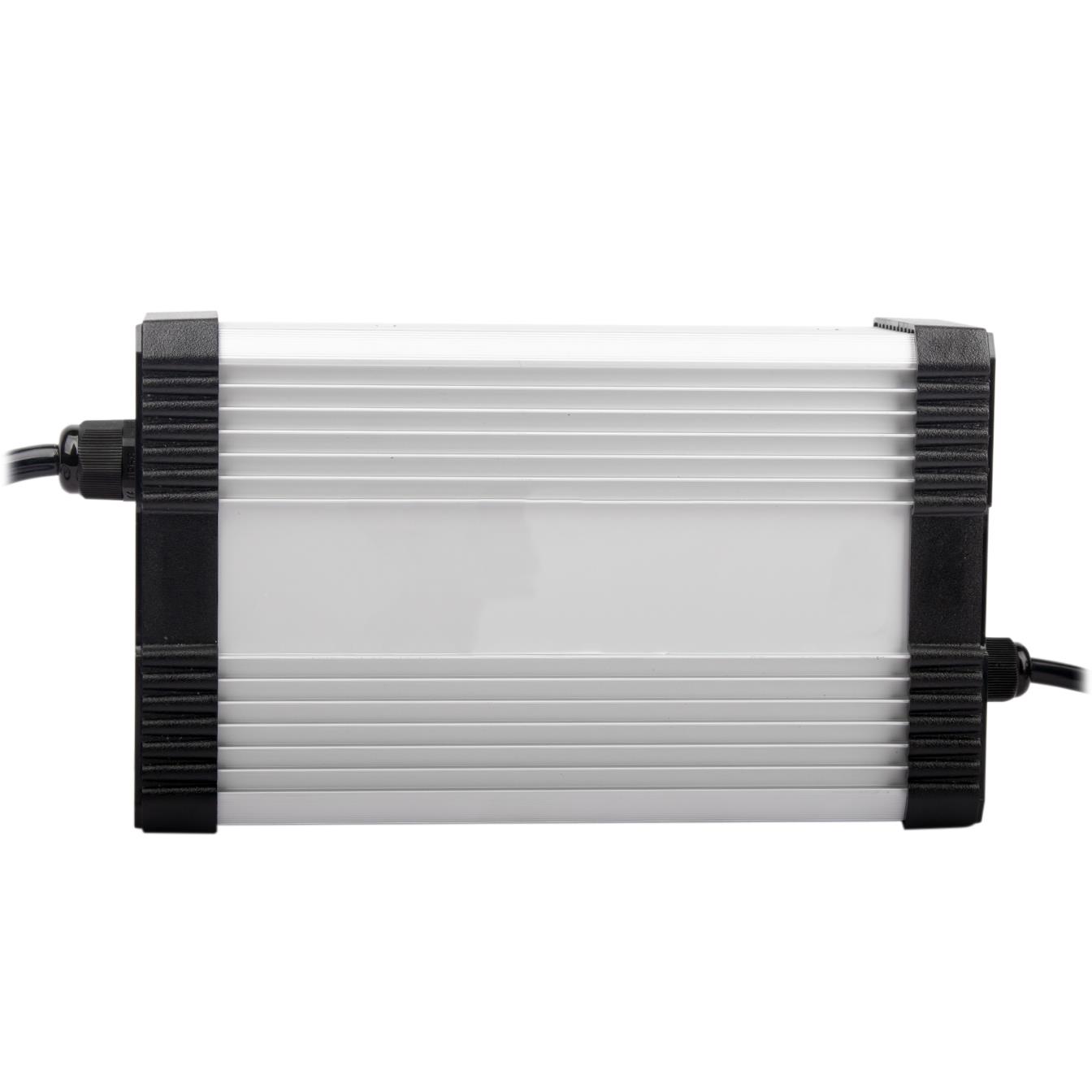 Зарядний пристрій для акумулятора LogicPower LiFePO4 48V (58.4V)-8A-384W (14589) в інтернет-магазині, головне фото