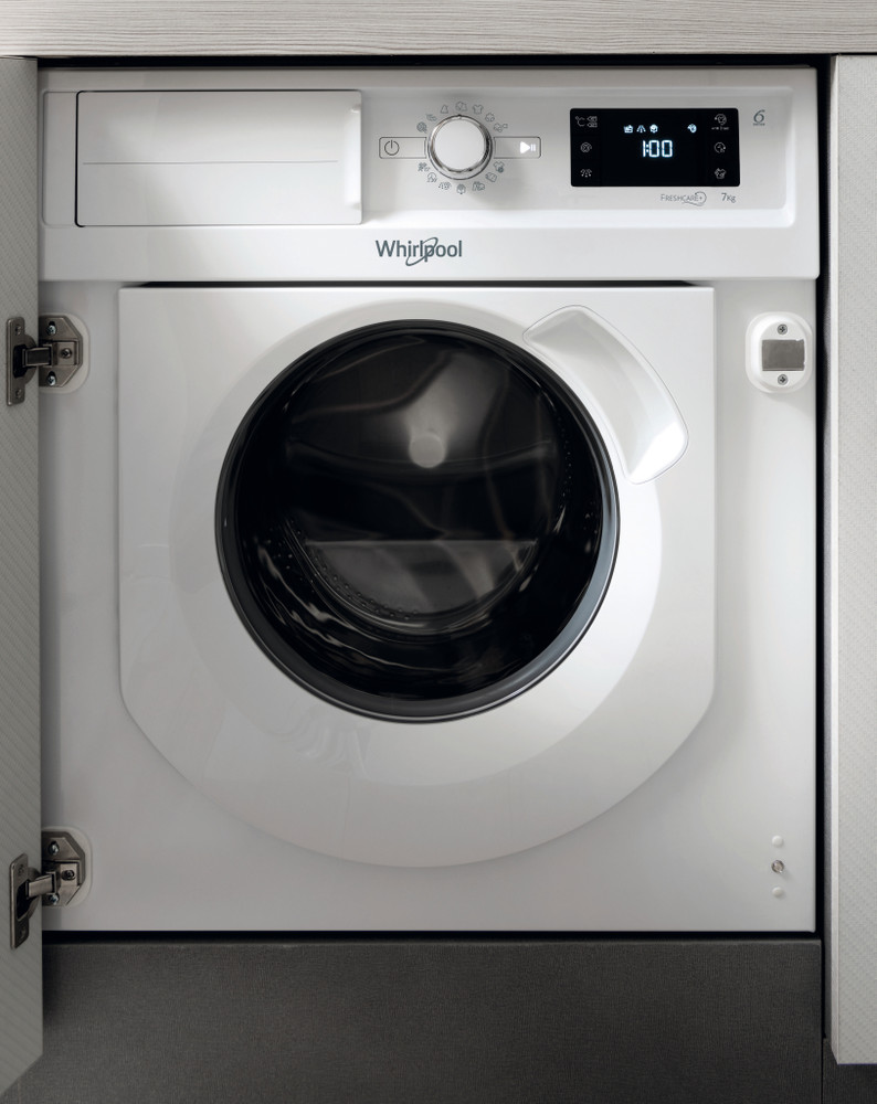 Встраиваемая стиральная машина Whirlpool BIWMWG71484E